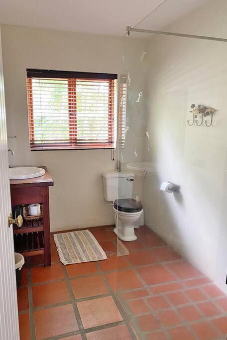 Lagoon View In Hermanus Exterior photo